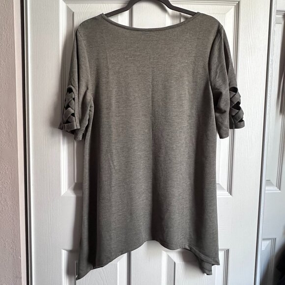 Apt 9 Women's Large Olive Green Sharkbite Hem Top Criss-Cross Elbow Sleeves - Picture 2 of 8